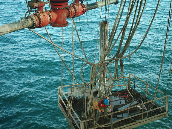 offshorejackup2005.JPG